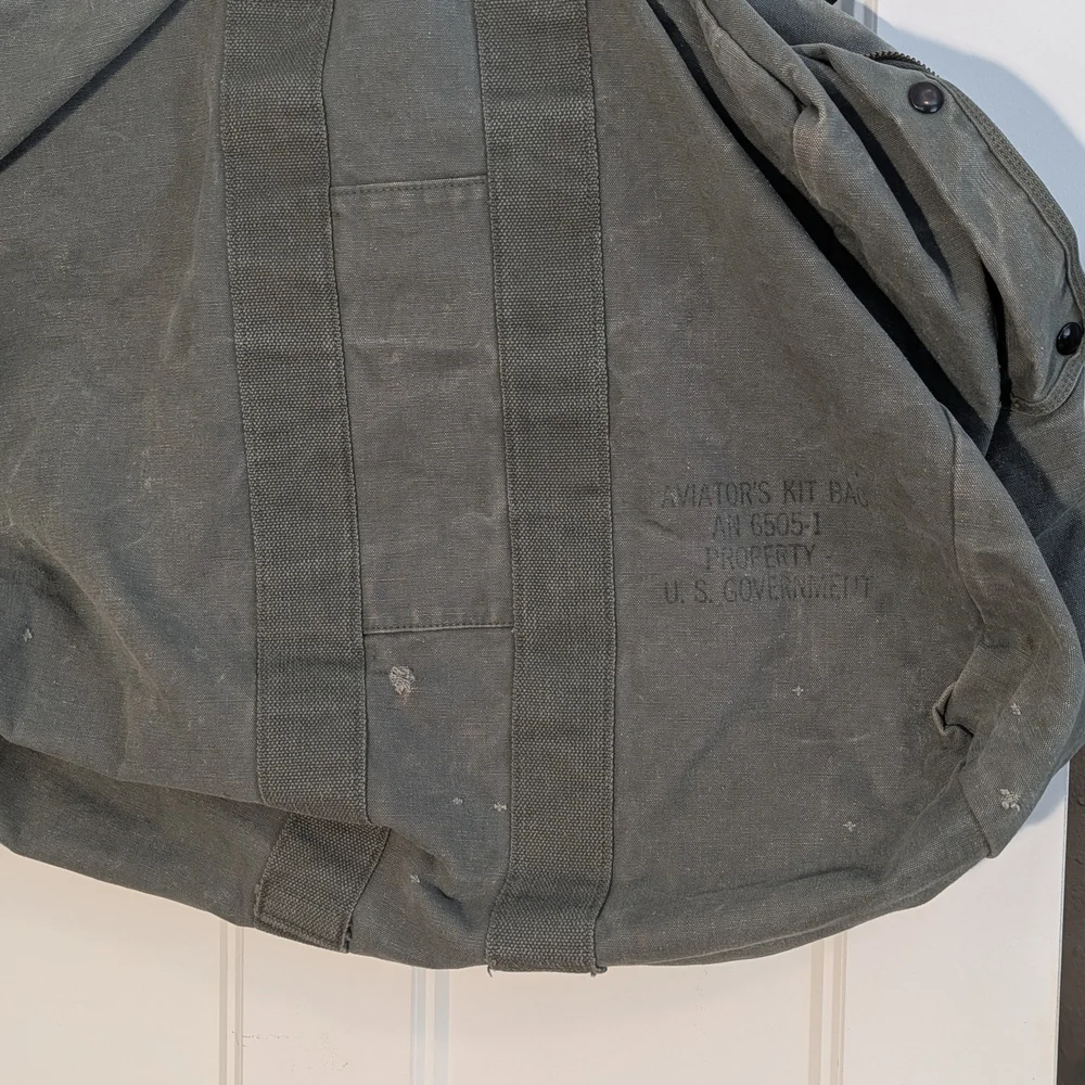 Military US Government Issued Olive Green Canvas Duffel Bag - Aviator Kit Style.